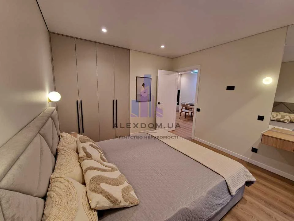 Apartment. Kyiv, Mykhaila Maksimovych Street