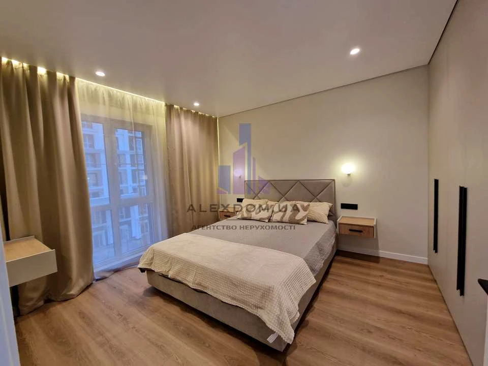 Apartment. Kyiv, Mykhaila Maksimovych Street