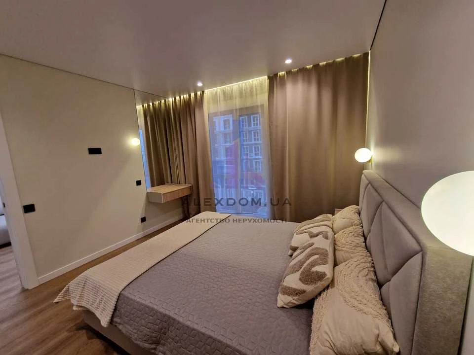 Apartment. Kyiv, Mykhaila Maksimovych Street