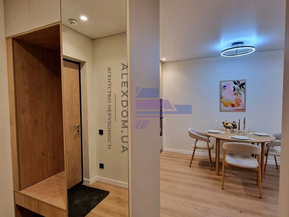 Apartment. Kyiv, Mykhaila Maksimovych Street