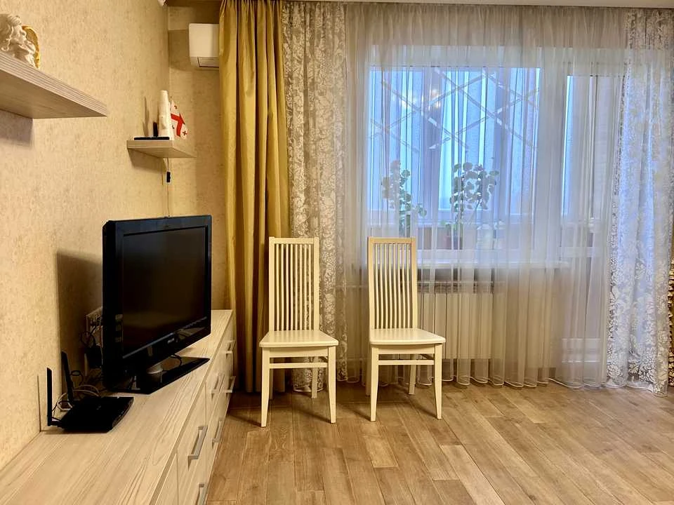 Apartment. Kyiv, Volodymyr Iasiuka Avenue.