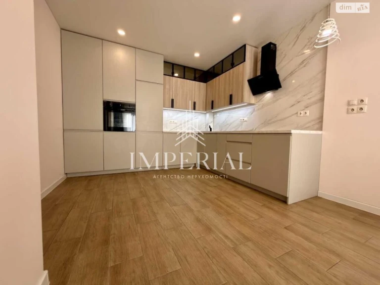 Long-term Rent 2-room apartment in Solomyansky