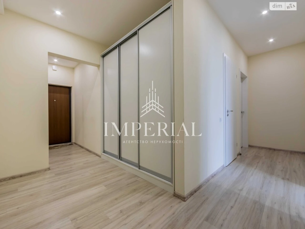 Long Term Rental Apartment Holosiiv
