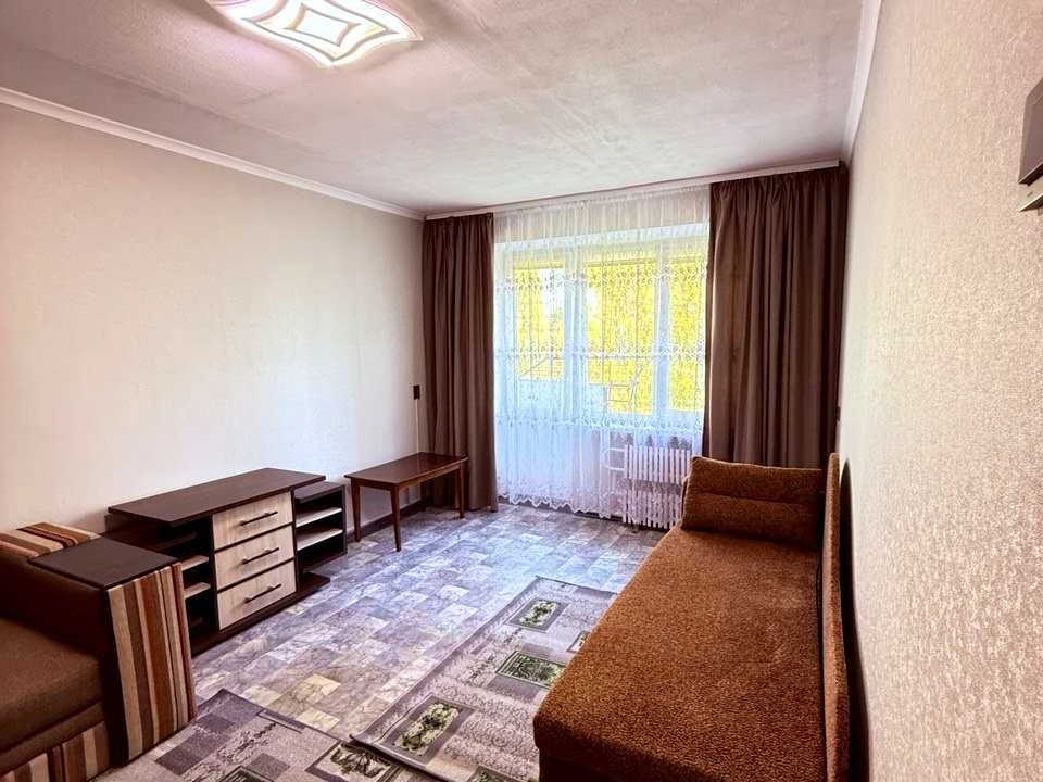 Apartment. Dnipro, Chervony Kamian вул.