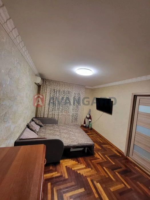 Продам 2шку в центрі Пісків Сертифікат Так