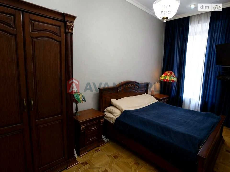 Квартира. Львів, Модеста Менцинського вул.