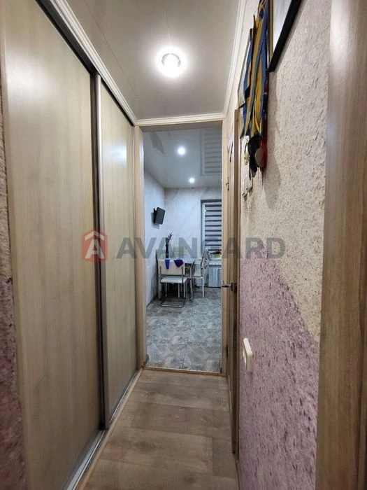 Продам 2шку в центрі Пісків Сертифікат Так