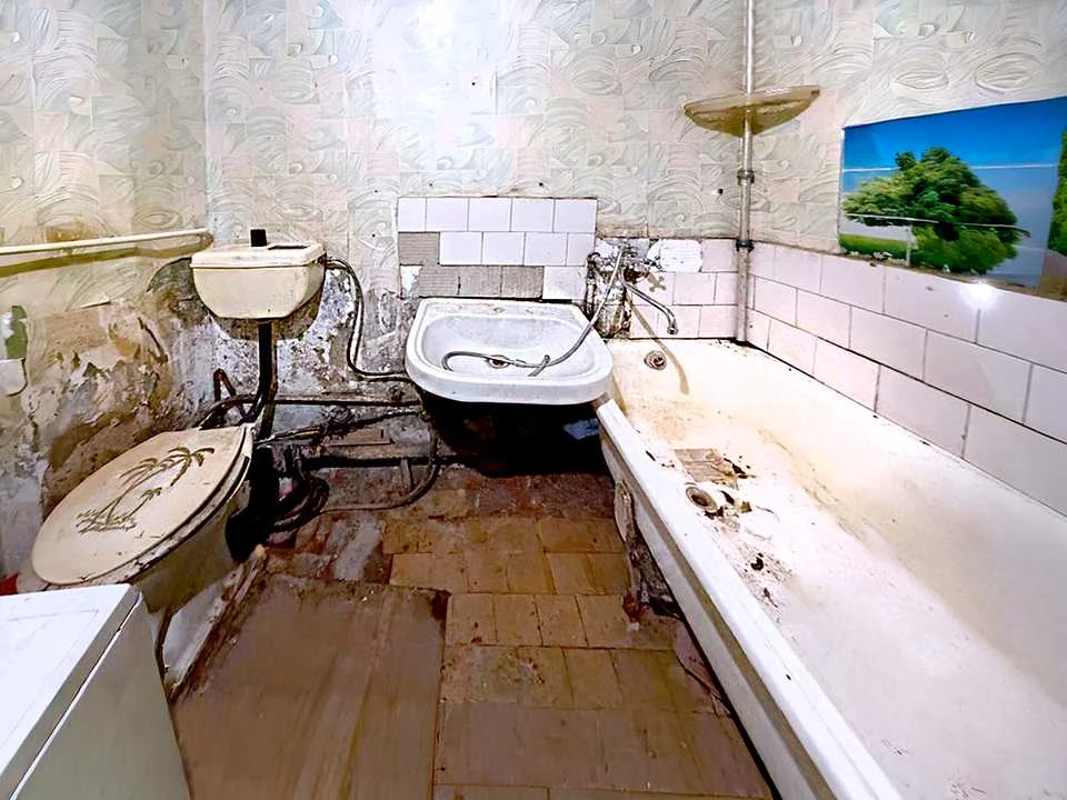 Apartment. Dnipro, Osina Street.