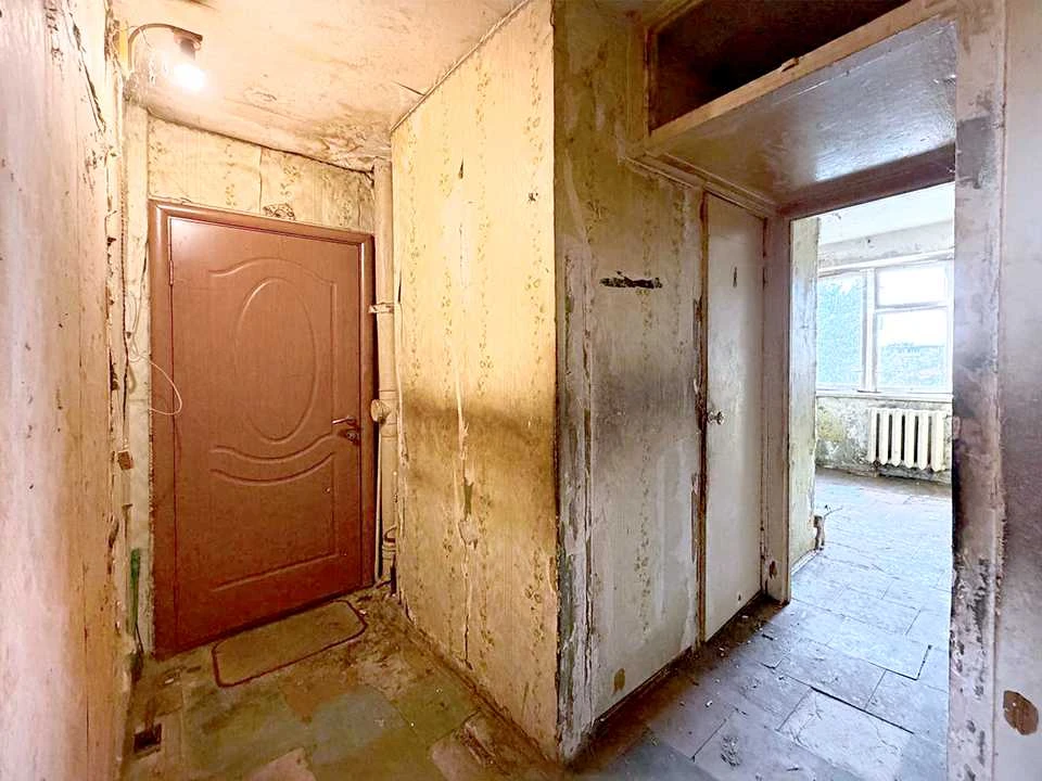 Apartment. Dnipro, Osina Street.