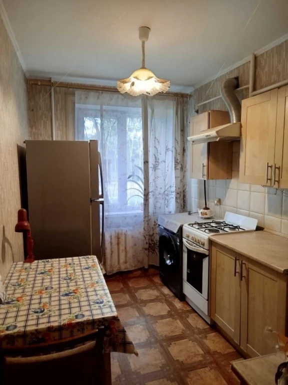 Продам 2к квартиру, просп. Тракторобудівників, Образцова, Березинка, Левый