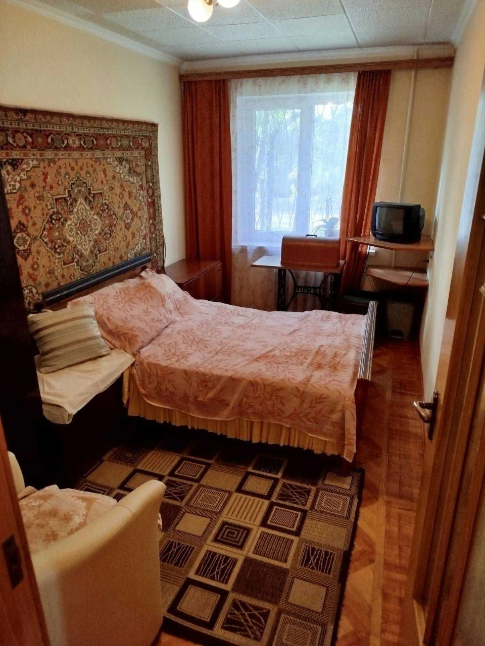 For sale 2-room apartment on St. Kalinov, Обраztsova, Berezin, Left