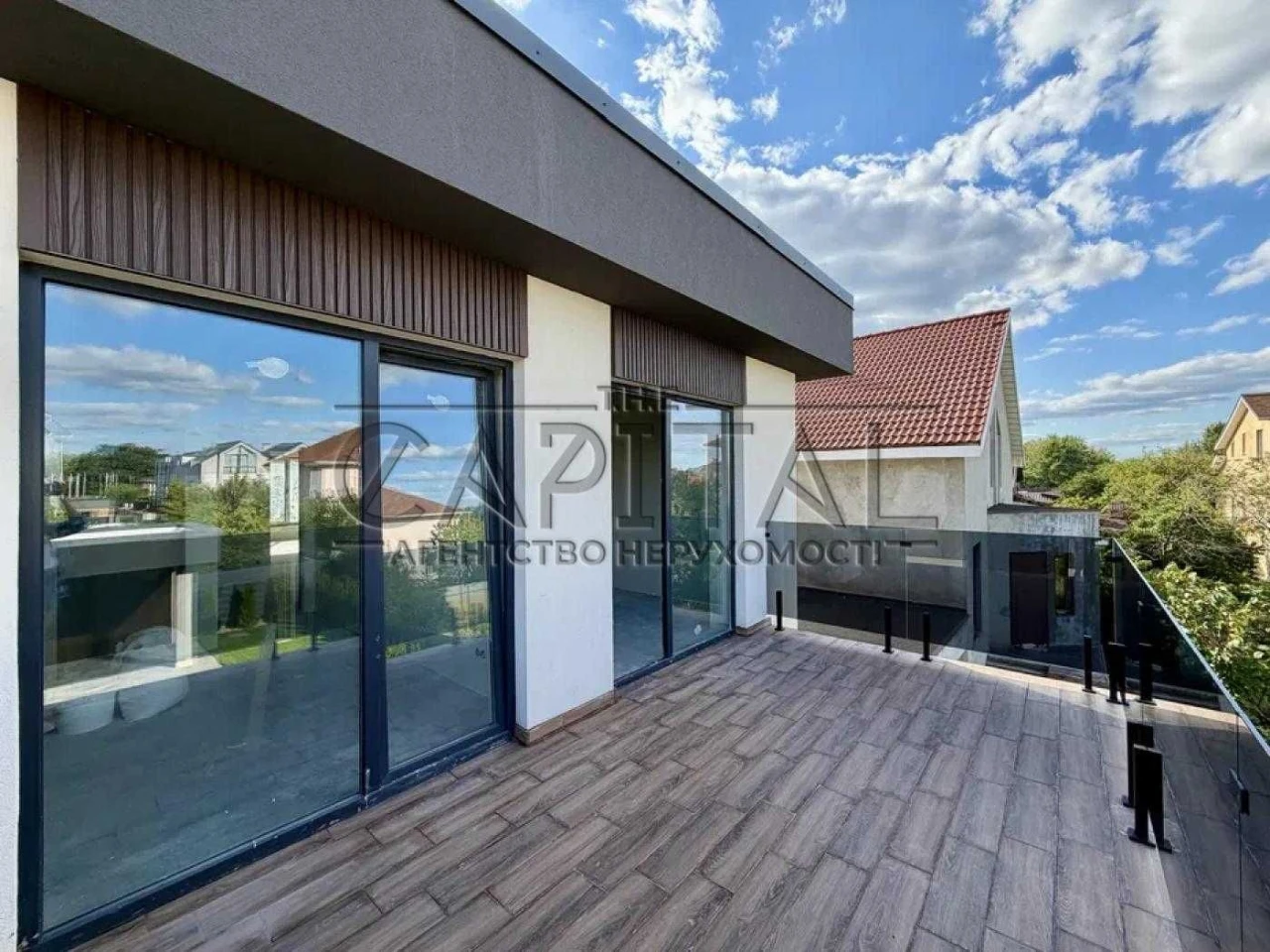 Продаж/Продажа будинок 150 м² , 4 спальні, ГАЗ,ІВЕРТОР Осоко