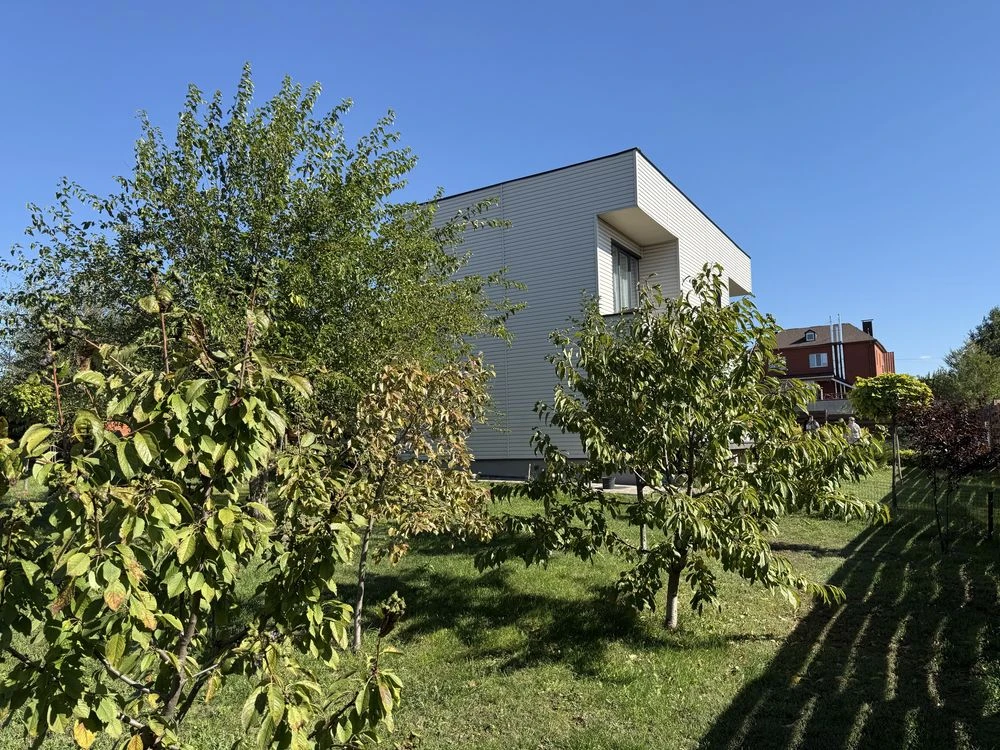 For Sale 2-story house 134.3m2. Plot 10 acres Dnepr Street Tatar