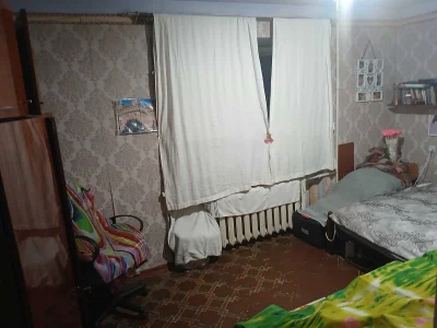Продам 2-х комнатную на Заболотного