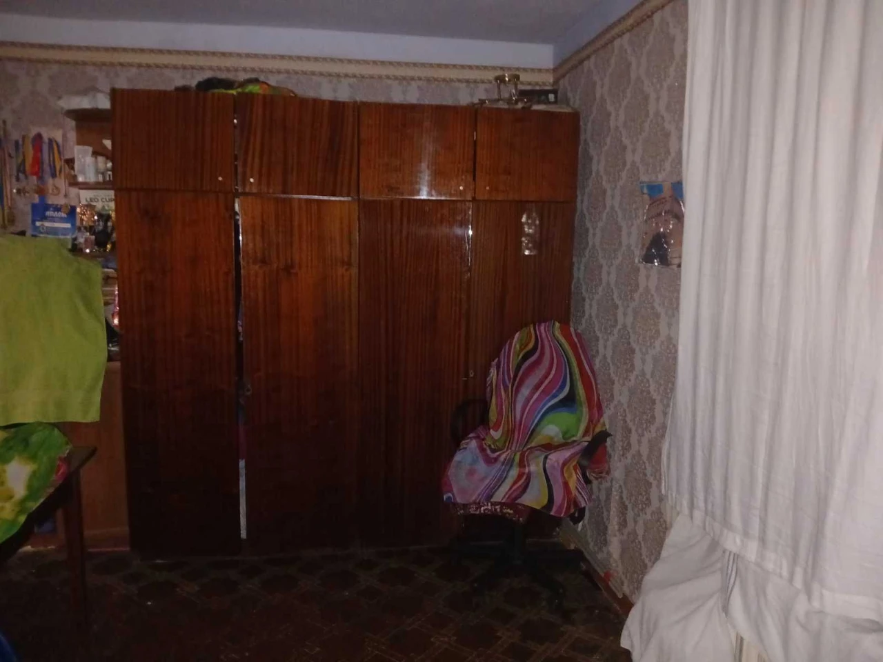 Продам 2-х комнатную на Заболотного
