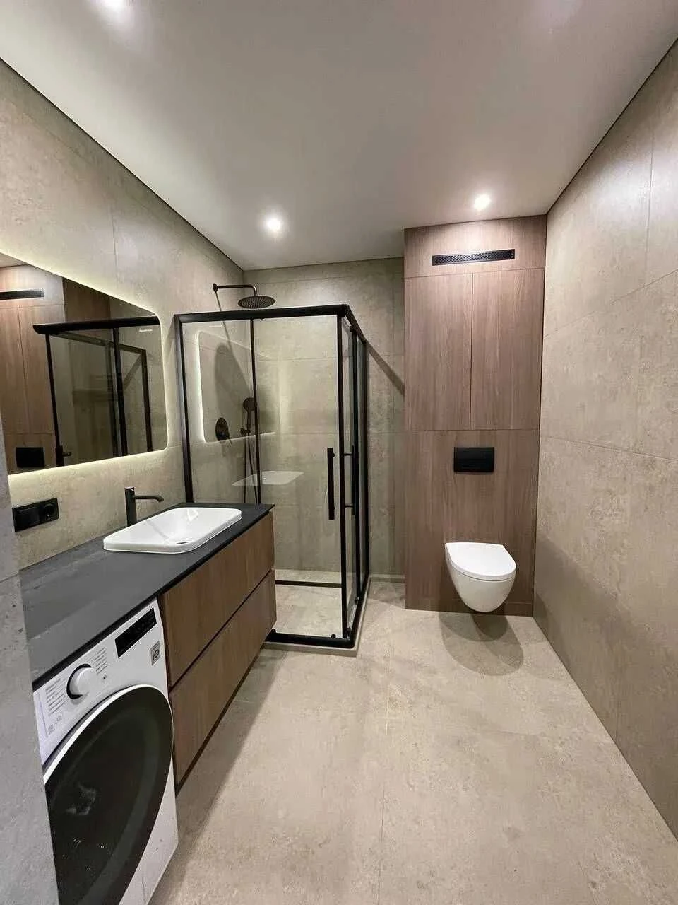 Продаж 1-кімнатна квартира в центрі міста
