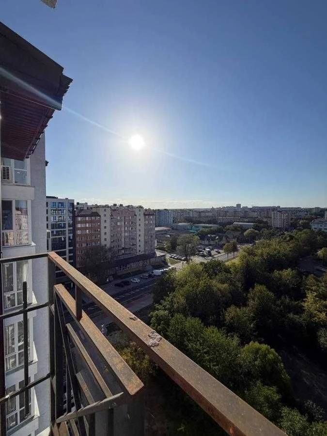 RENTED 2-room apartment with kitchenette