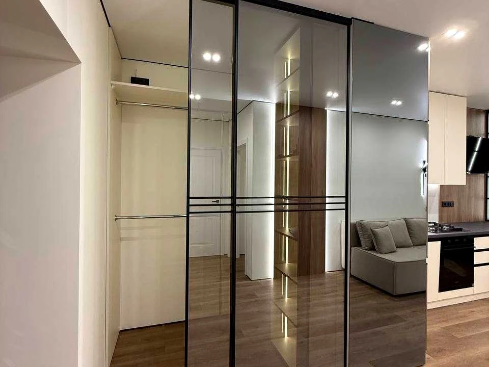 Apartment. Ivano-Frankivsk, Hetman Mazepyi Street.