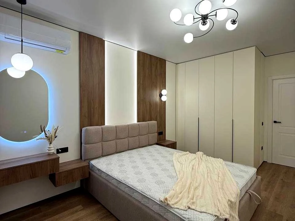 Apartment. Ivano-Frankivsk, Hetman Mazepyi Street.