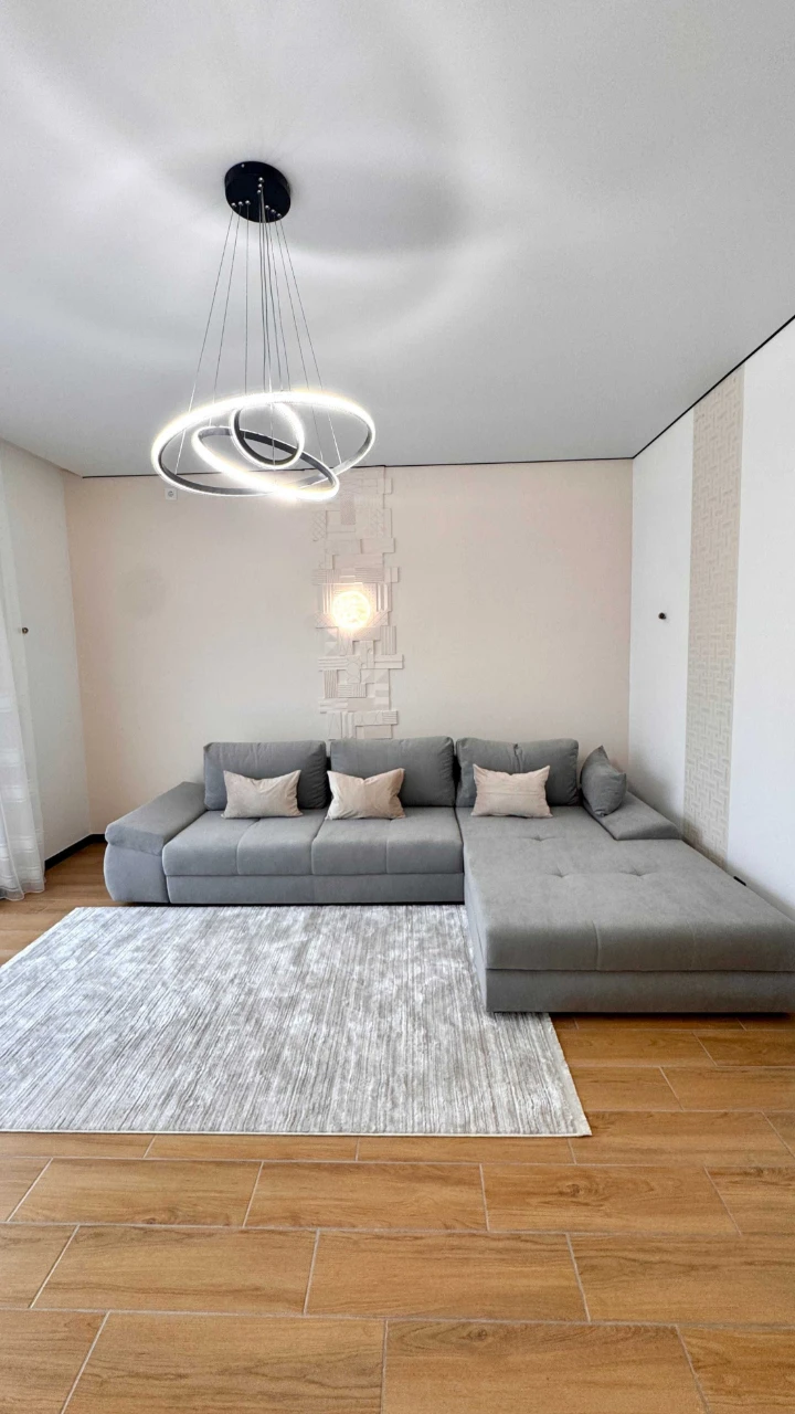 For sale cottage with renovation, gas heating, city utilities