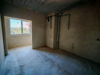Продам 3 кімнатну новобудову в зданому в експлуатацію будинк