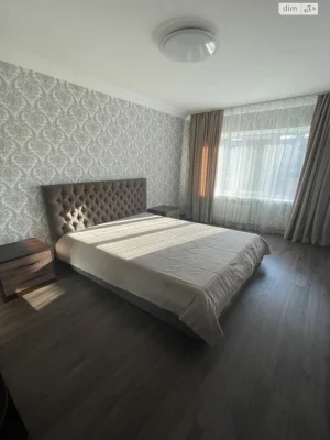 Long Term Rental Apartment, Akademistche