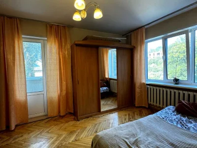 Apartment. Kyiv, Mokra St.