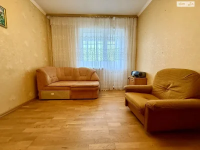 Long-Term Rental Apartment Troyeshchyna