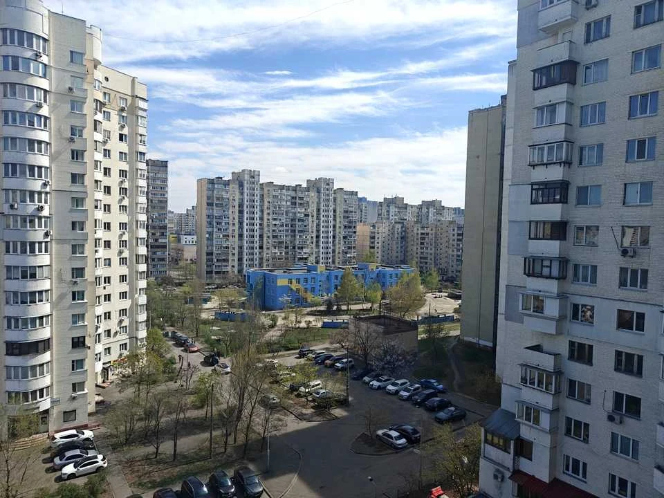 Квартира. Київ, Миколи Бажана просп.