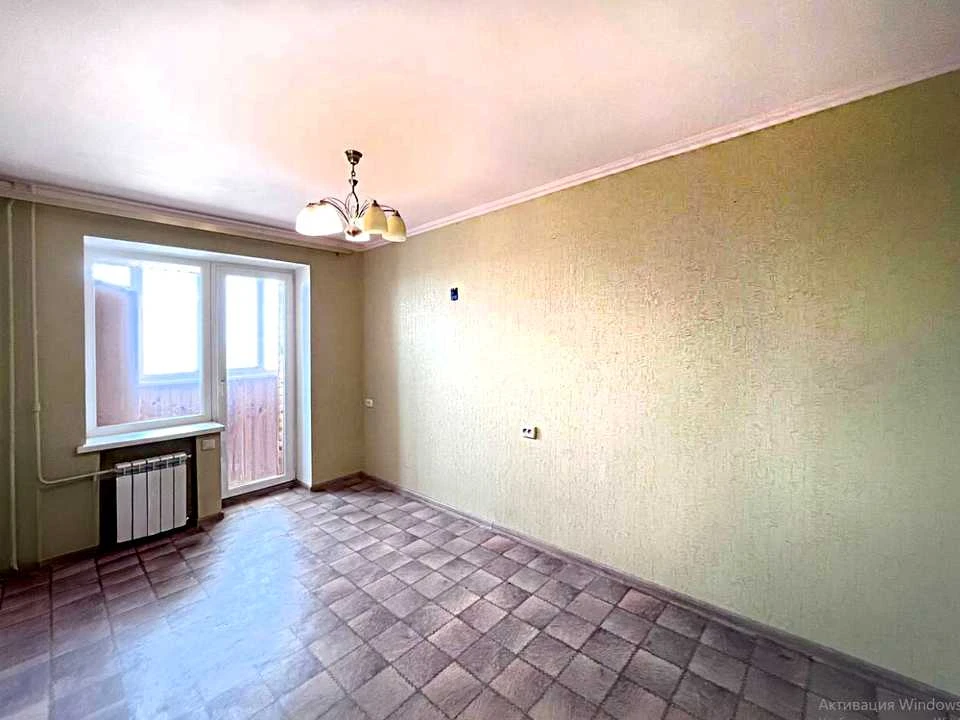 Apartment. Dnipro, Semaforna St.