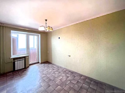 Apartment. Dnipro, Semaforna St.
