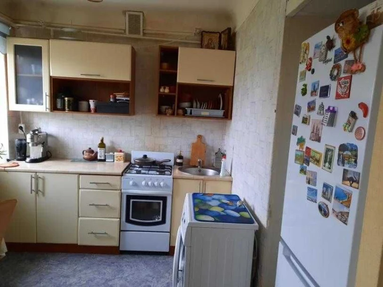 For sale 1-room apartment. New Buildings, St. Kharkiv Divisions