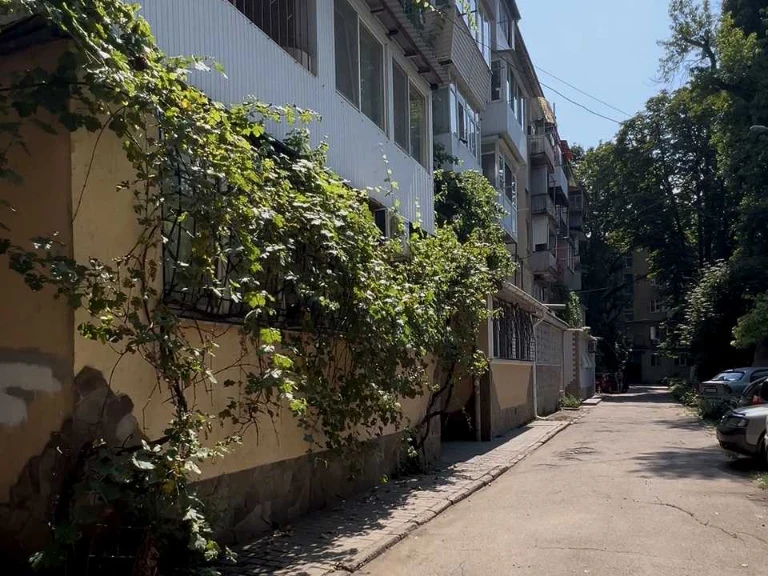 Квартира. Одесса, улица Довженко