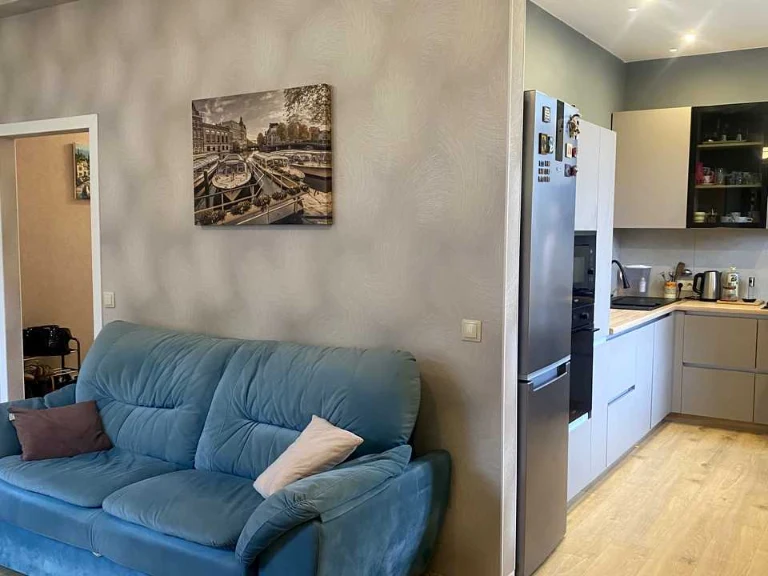 Apartment. John McKenna St., Kyiv