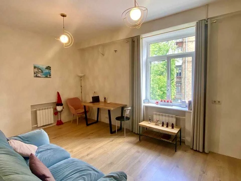 Apartment. John McKenna St., Kyiv