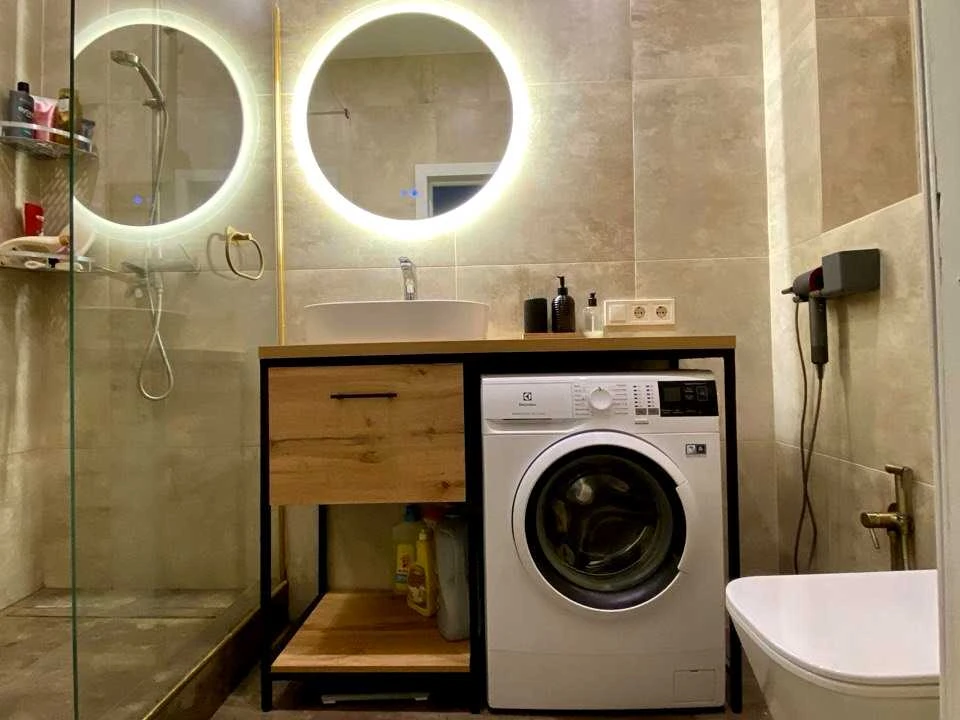 Apartment. John McKenna St., Kyiv
