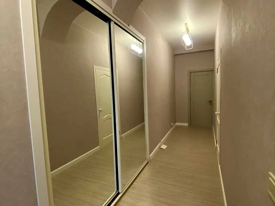 Apartment. John McKenna St., Kyiv