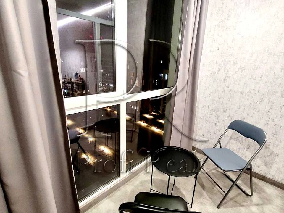 Apartment. Kyiv, Salutna St.