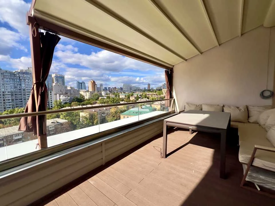 Apartment. Kyiv, Mykhayla Boychuka Street.