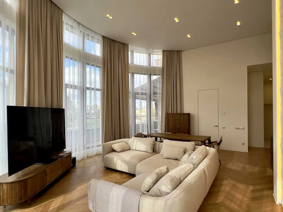 Apartment. Kyiv, Mykhayla Boychuka Street.