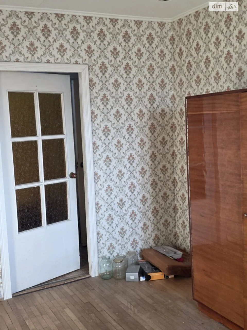 Sale: 3-room Apartment in Kulparkiv