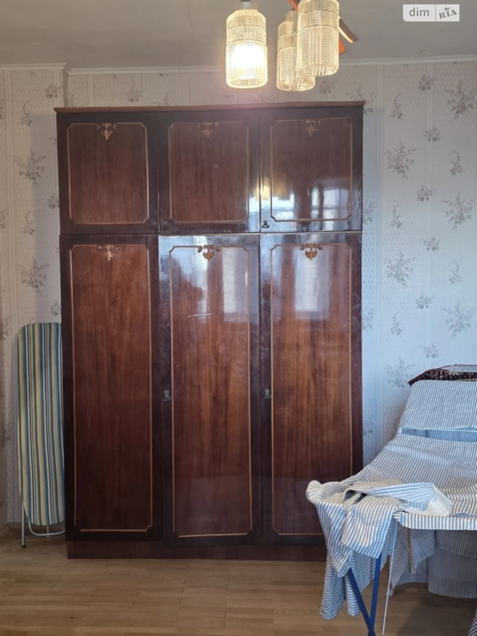 Sale: 3-room Apartment in Kulparkiv