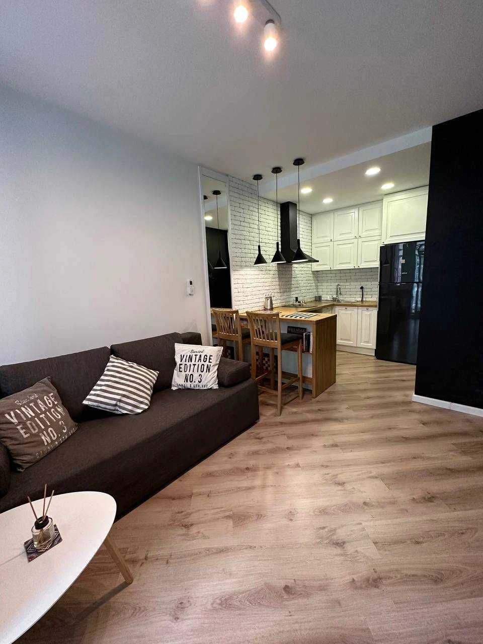 Sale of 1-room apartment WITHOUT commission in residential complex Komfort Town, St. Regener