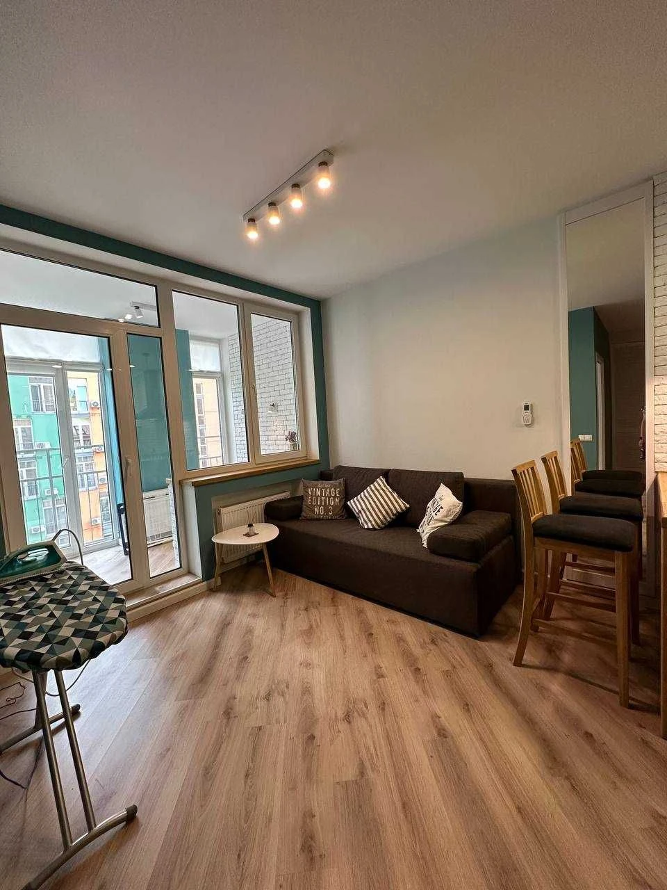 Sale of 1-room apartment WITHOUT commission in residential complex Komfort Town, St. Regener