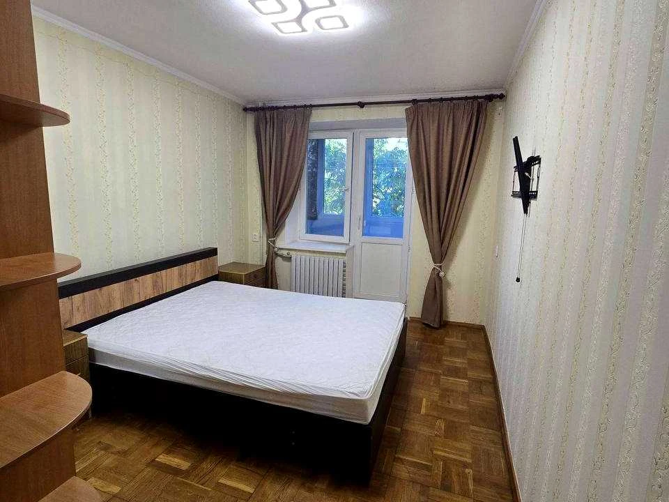Квартира. Київ, Якуба Коласа вул.