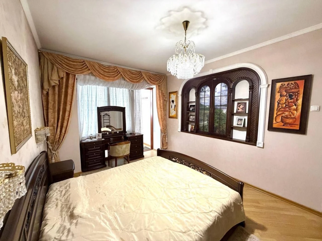Продаж 4-к квартири 116,6 м2 200 м метро Дарниця |Якісний ре