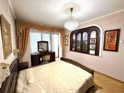 Продаж 4-к квартири 116,6 м2 200 м метро Дарниця |Якісний ре
