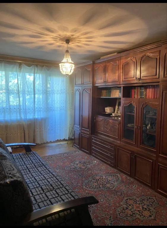 For sale 3-room apartment 64 sq.m. Prospect Yubileyny 94