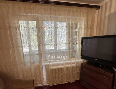 Продам квартиру з ремонтом на проспекті Марсельській. 2 поверх, балкон
