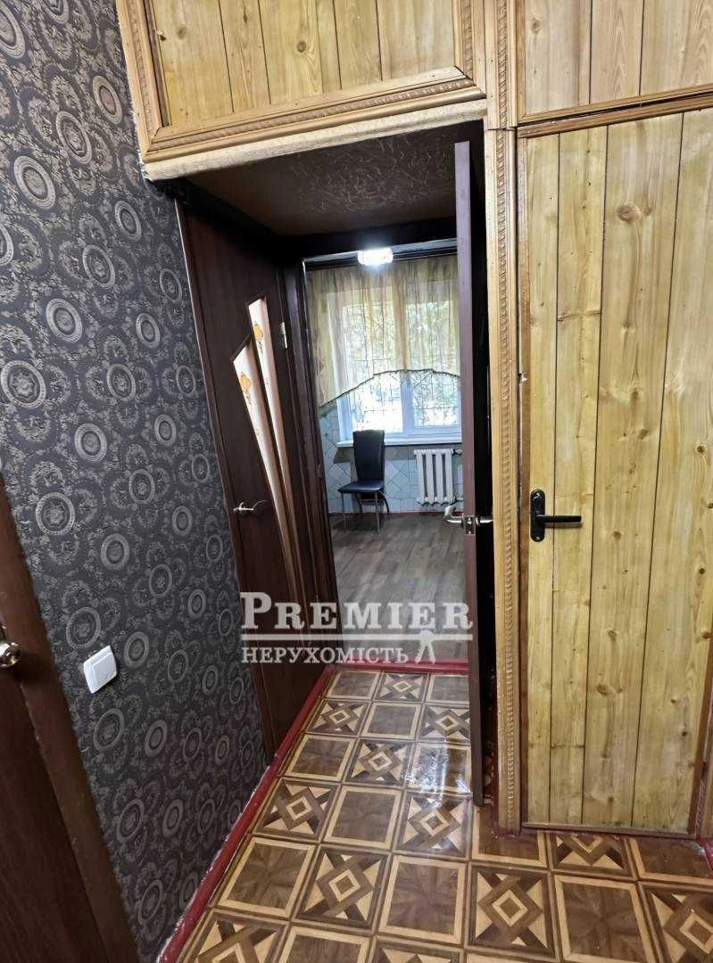 Продам квартиру з ремонтом на проспекті Марсельській. 2 поверх, балкон